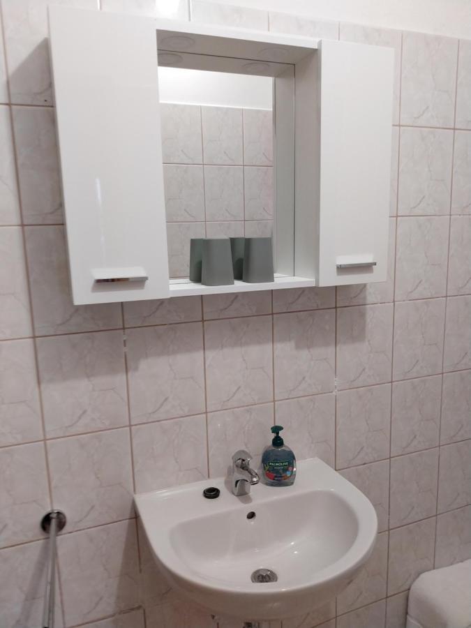 Sobe Kraft 2 Apartman Živogošće Kültér fotó